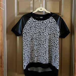 Never worn leopard black top.